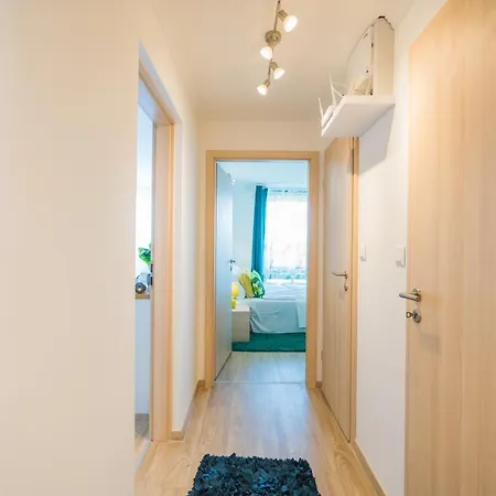 Mf Silverhome 402